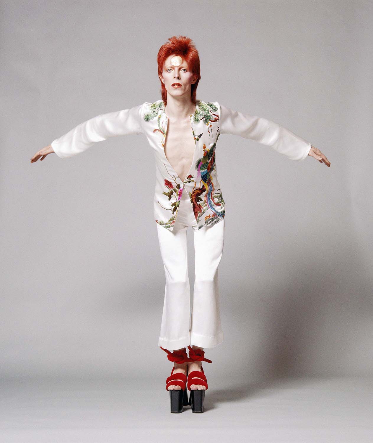 The man who dressed David Bowie: Japanese designer Kansai Yamamoto dies  aged 76